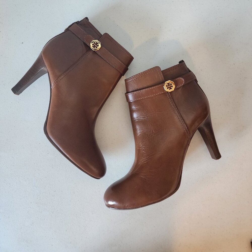 Tory Burch Booties "EUC" - Picture 8 of 16